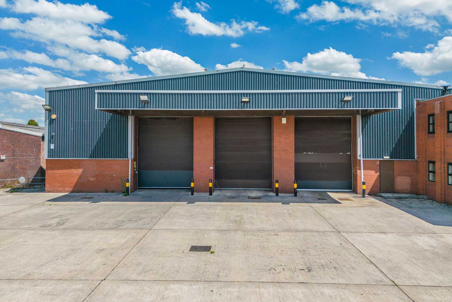 Unit X Stover Trading Estate Photo 1